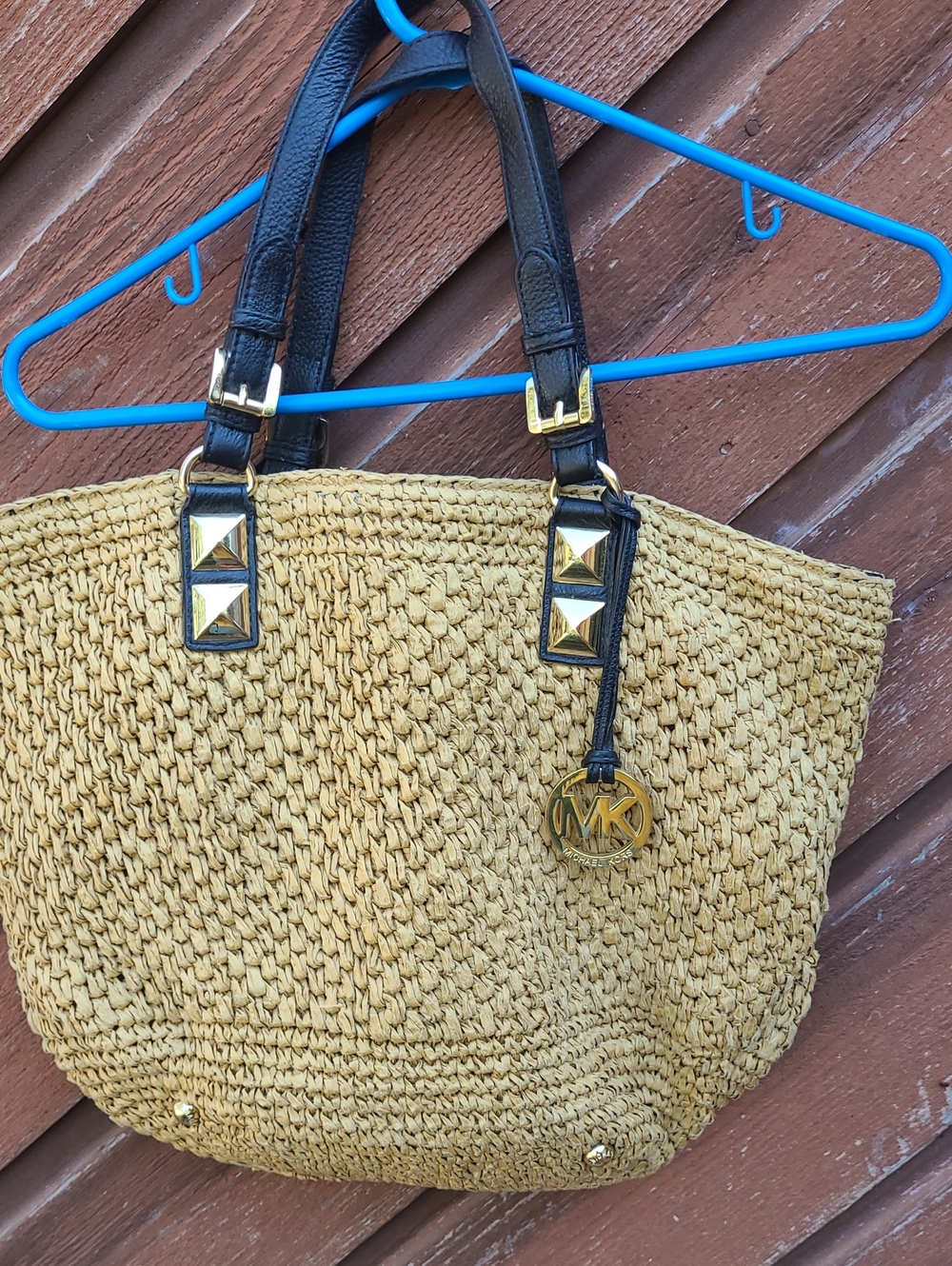 Like New Michael Kors SantoriniTan Woven Straw BasketTote